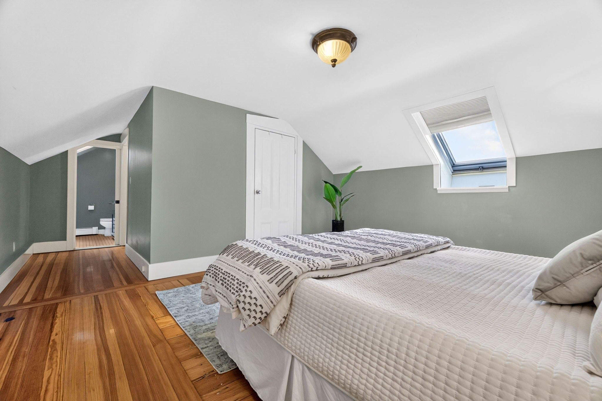 122 W Wyoming Ave #C, Melrose, MA Photo #19