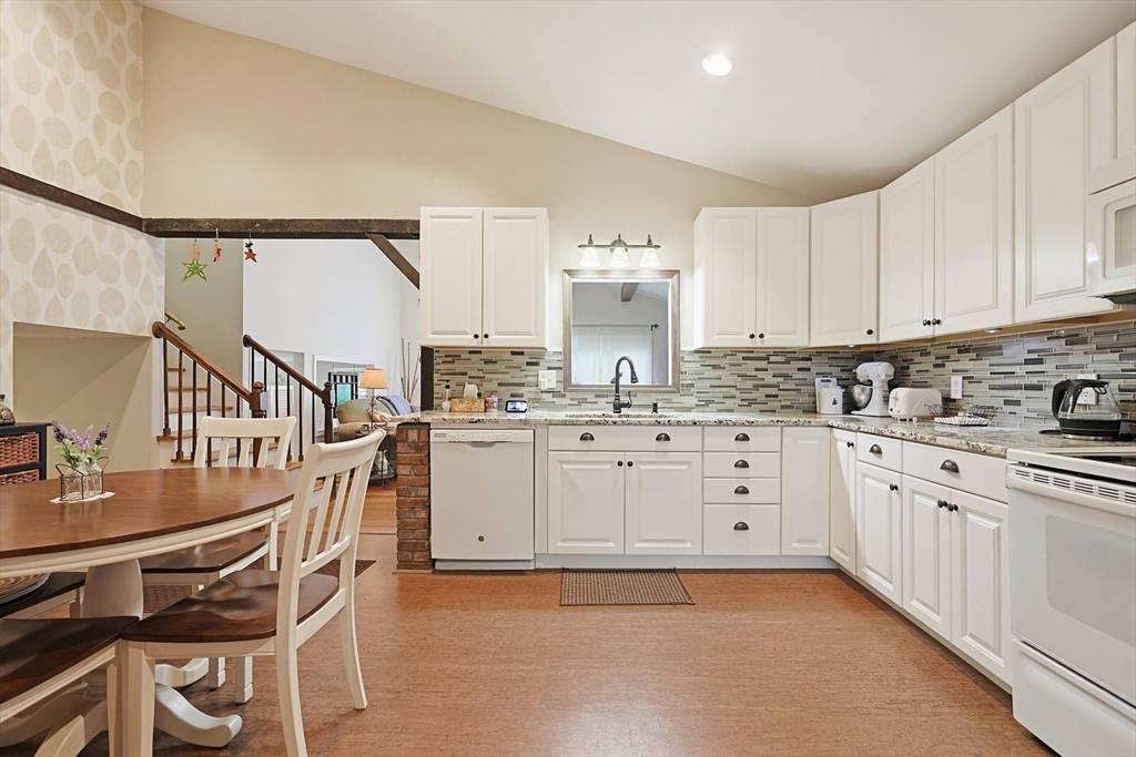 81 Florida Ave, Bellingham, MA, 81 Florida Ave, Bellingham, MA Photo #5