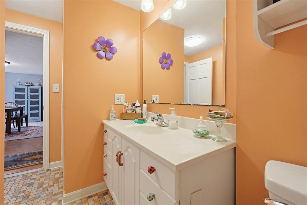 81 Florida Ave, Bellingham, MA, 81 Florida Ave, Bellingham, MA Photo #22