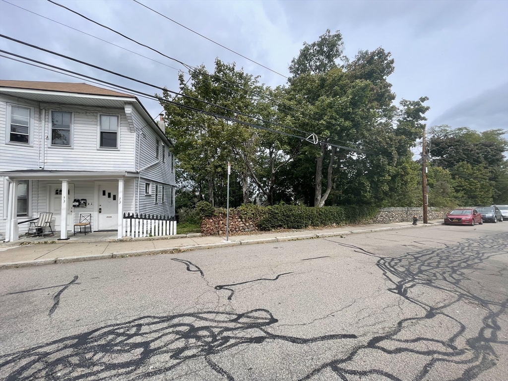 73 Sachem St