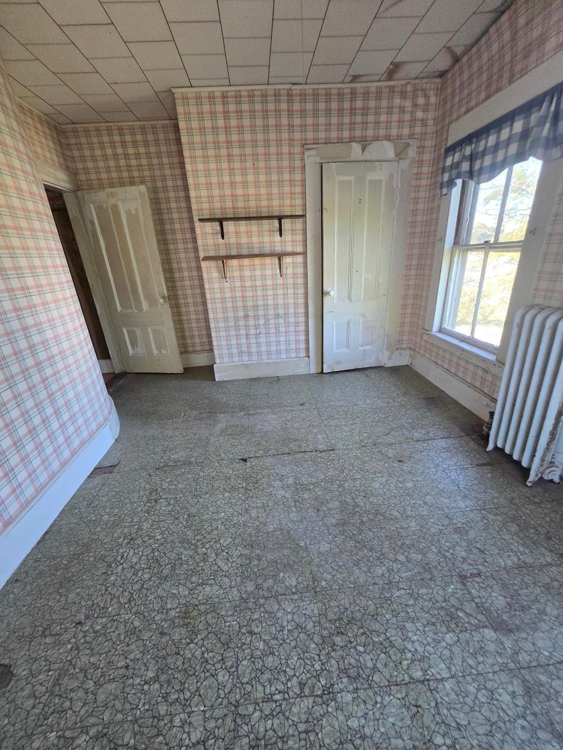 23 Merrimack St #1, North Andover, MA Photo #16