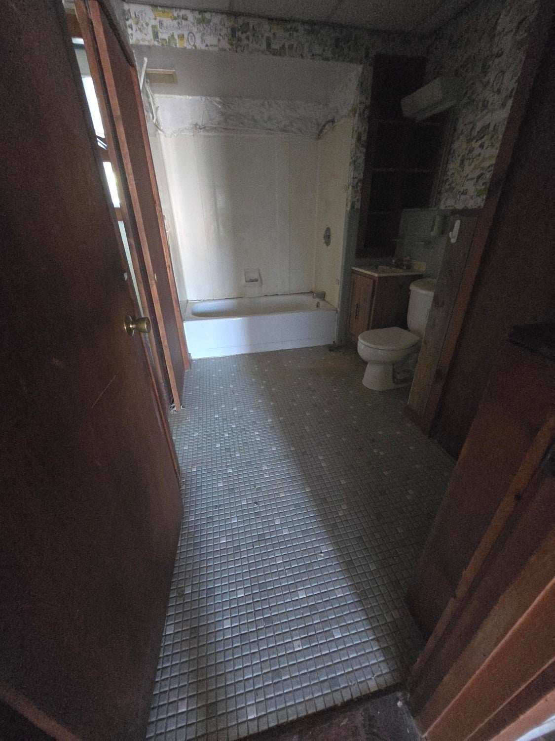 23 Merrimack St #1, North Andover, MA Photo #22