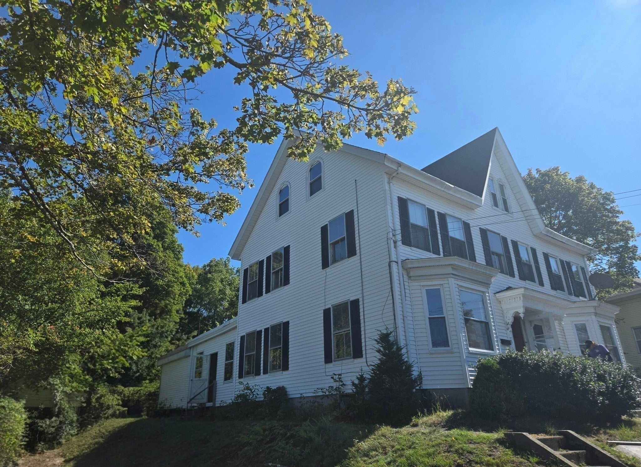 23 Merrimack St #1, North Andover, MA Photo #3