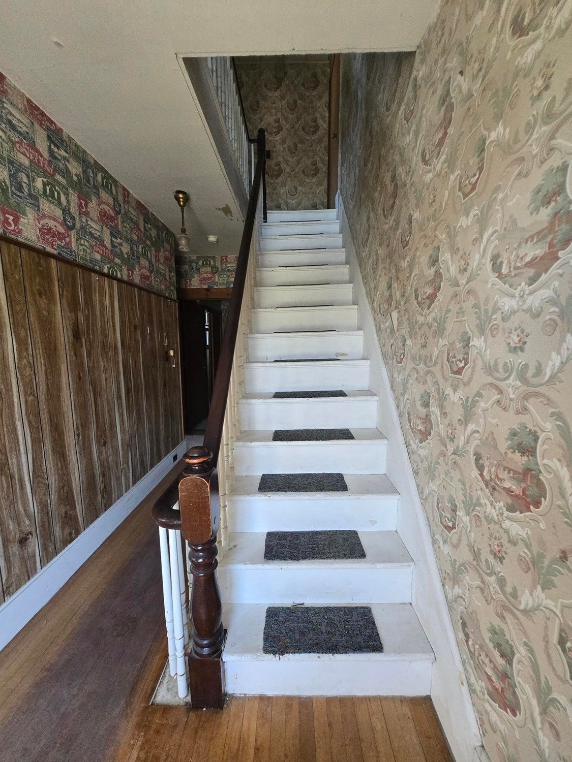 23 Merrimack St #1, North Andover, MA Photo #12