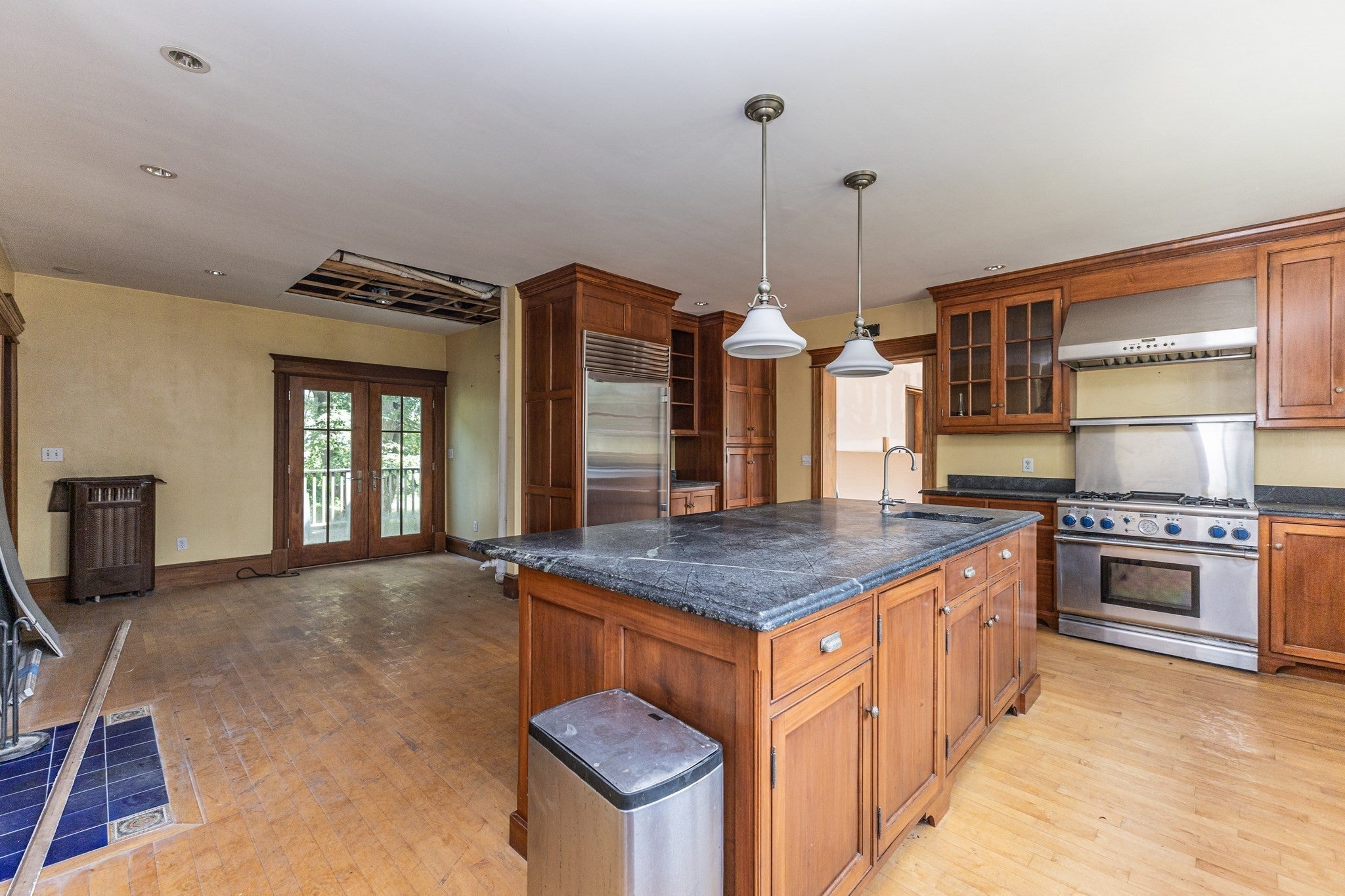 29 Gorham St, Chelmsford, MA, 29 Gorham St, Chelmsford, MA Photo #12