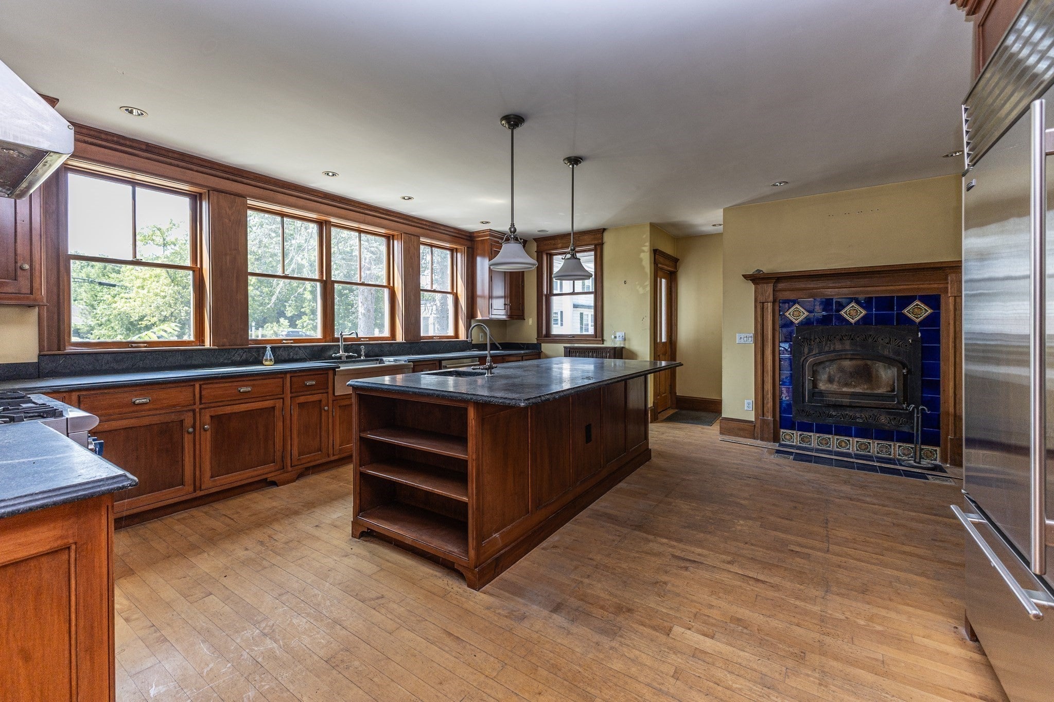 29 Gorham St, Chelmsford, MA, 29 Gorham St, Chelmsford, MA Photo #14
