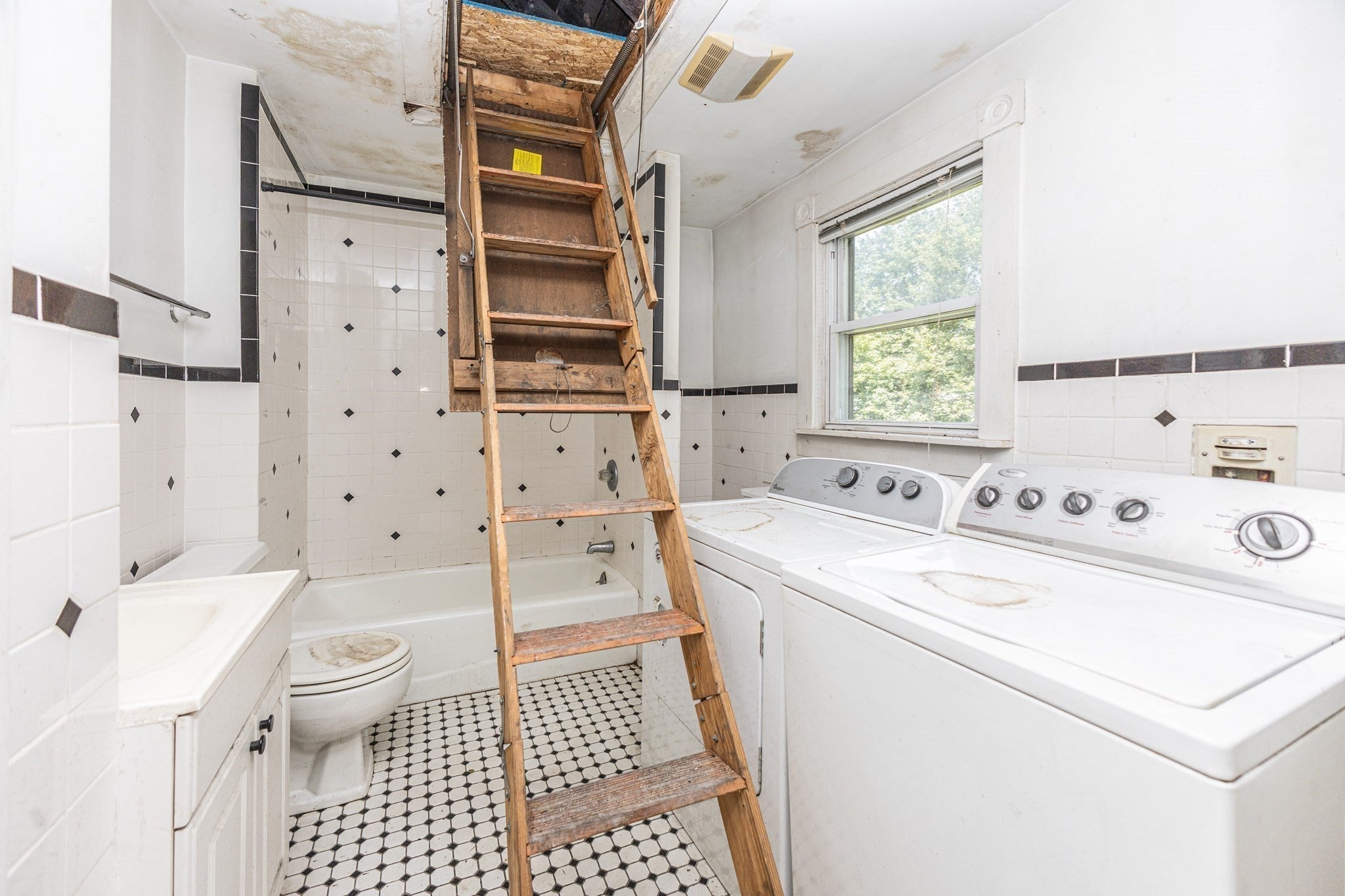 29 Gorham St, Chelmsford, MA, 29 Gorham St, Chelmsford, MA Photo #26