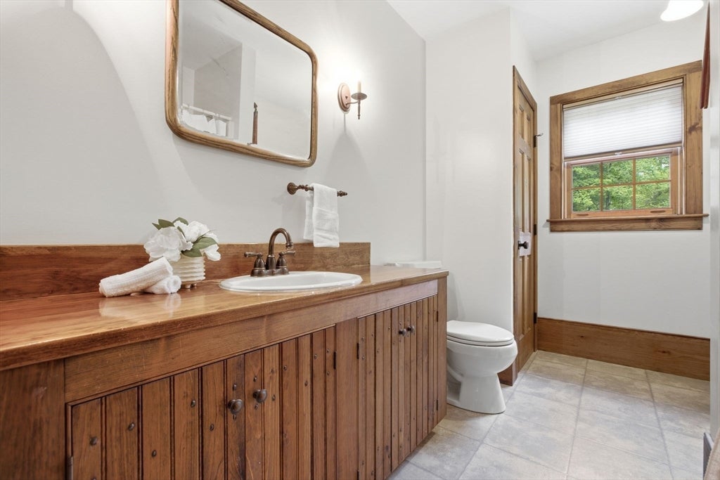 794 Ashburnham Hill Rd, Fitchburg, MA, 794 Ashburnham Hill Rd, Fitchburg, MA Photo #32