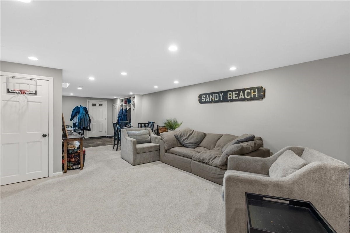 19 Whitney Woods Lane, Cohasset, MA Photo #20