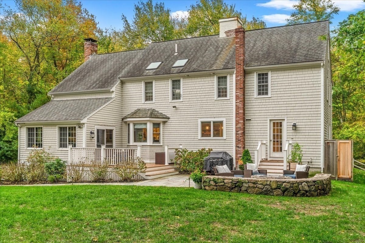 19 Whitney Woods Lane, Cohasset, MA Photo #22