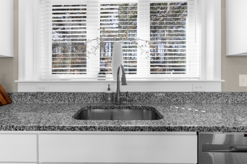 137-138 Sandy Beach Rd