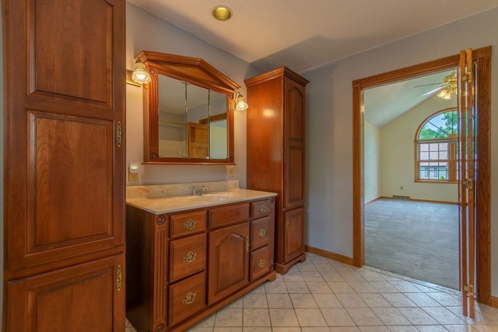 20 Nolan Lane, Agawam, MA Photo #19