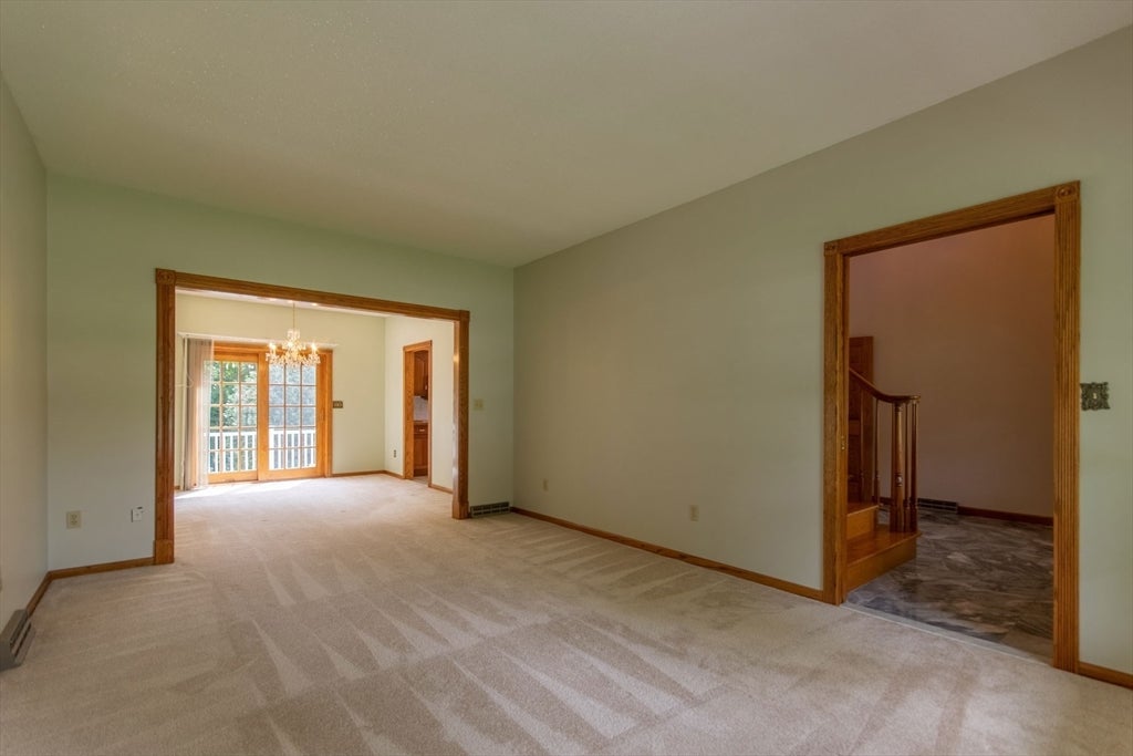 20 Nolan Lane, Agawam, MA Photo #16