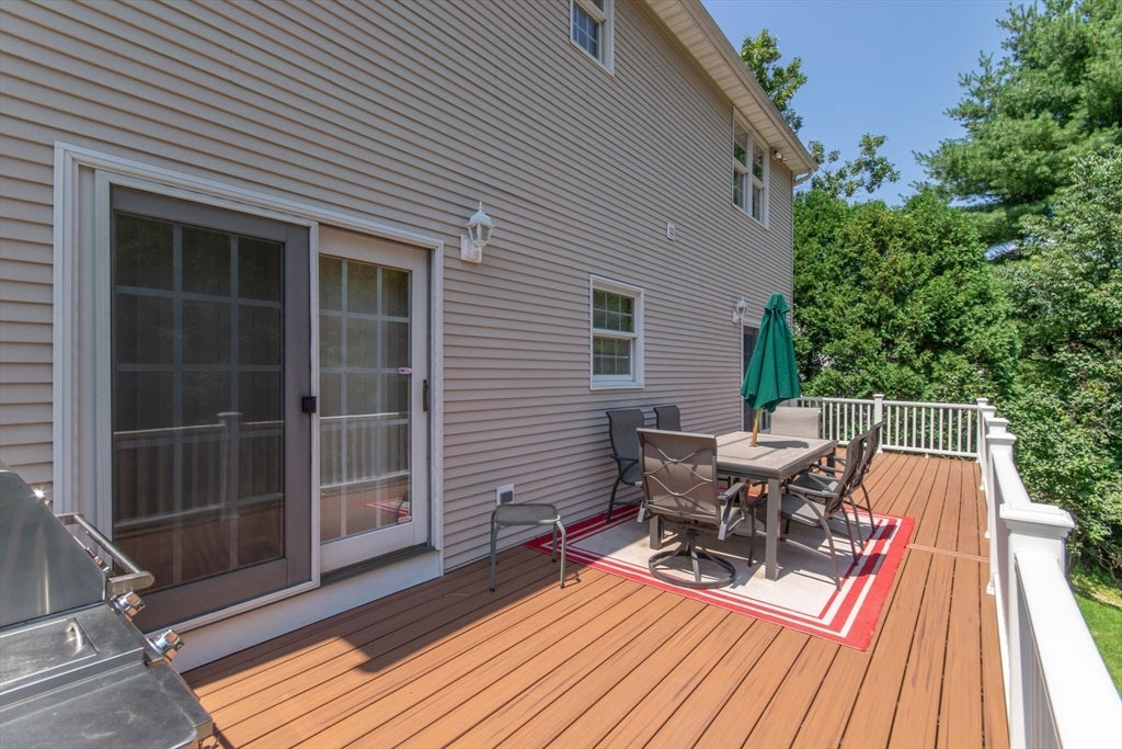 20 Nolan Lane, Agawam, MA Photo #36