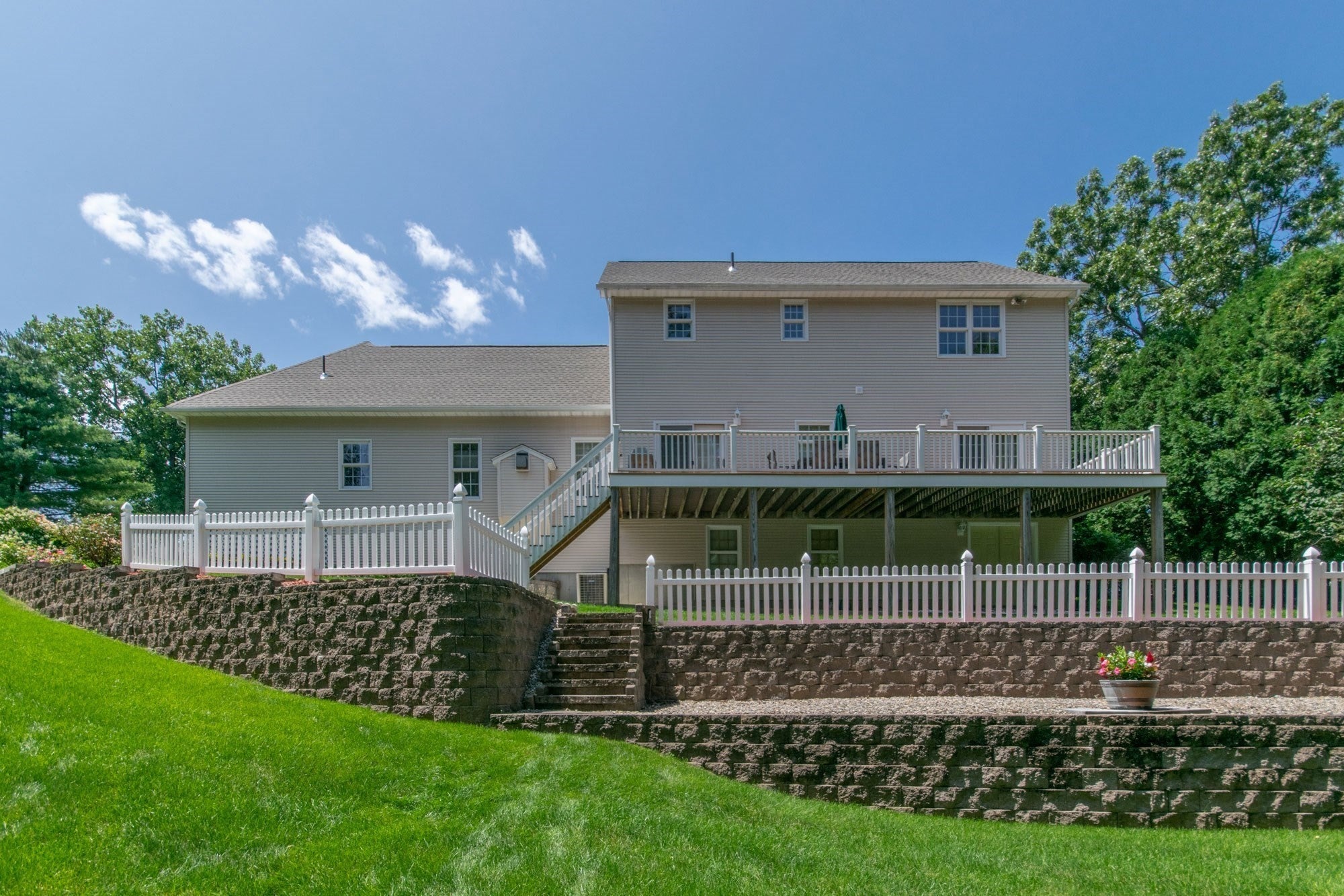 20 Nolan Lane, Agawam, MA, 20 Nolan Lane, Agawam, MA Photo #34