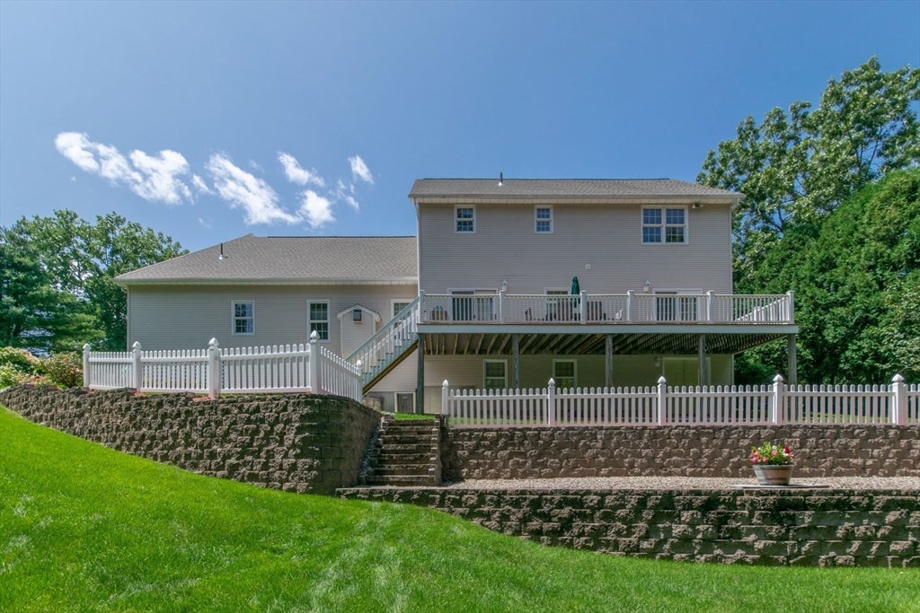 20 Nolan Lane, Agawam, MA Photo #34