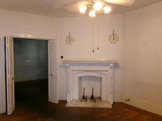 33-35 John St
