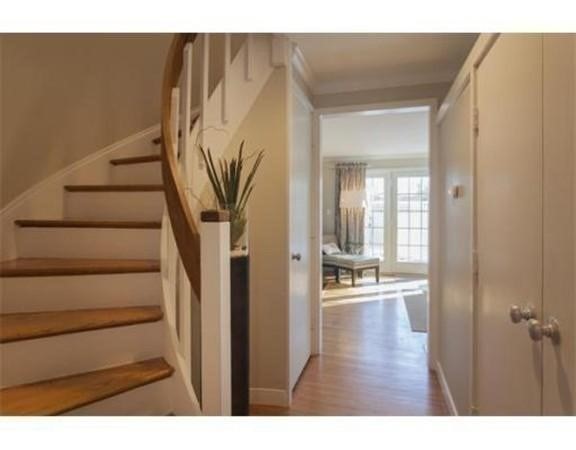 11 Oak Street 2