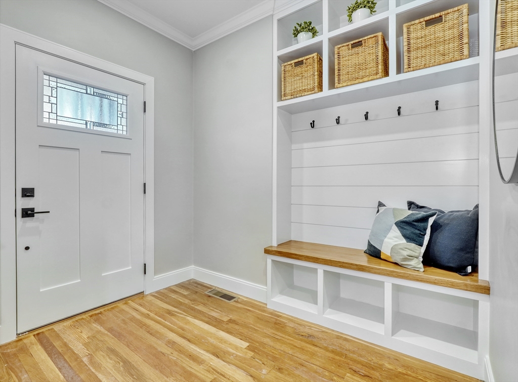 114-116 West Wyoming Ave 1