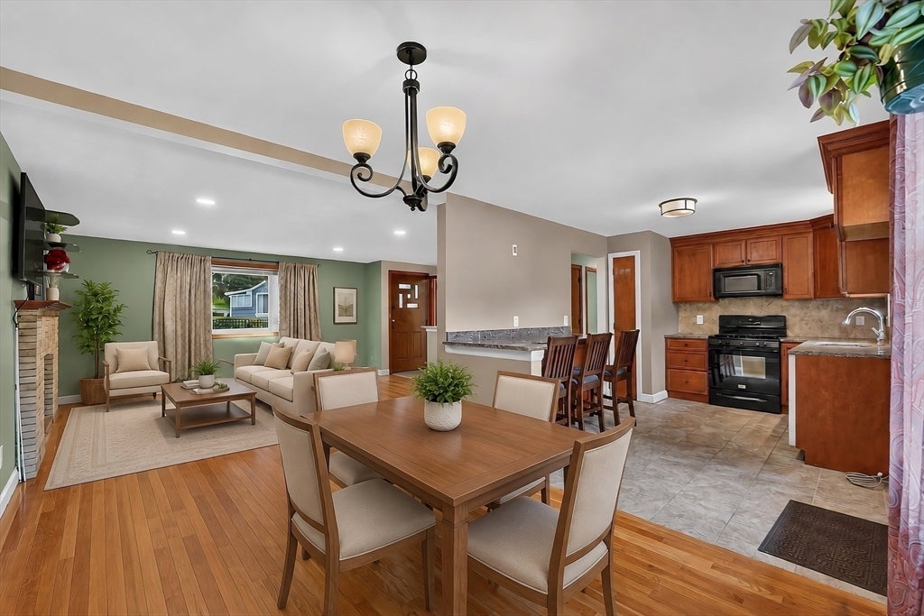 38 Paulson Drive, Burlington, MA, 38 Paulson Drive, Burlington, MA Photo #10