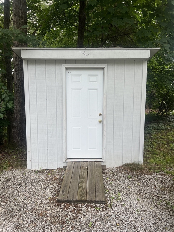 22 Warren Ln