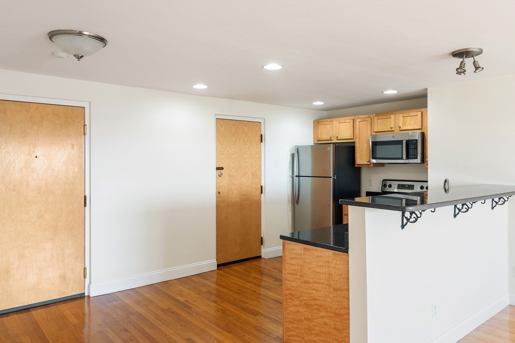 44 Lafayette Ave #308, Chelsea, MA Photo #8