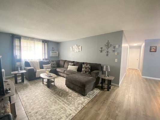 15 WELD ST APT 24, FRAMINGHAM, MA 01702 - Image ffeb2a560ca906d85b24a5e5e0800821/3182386794