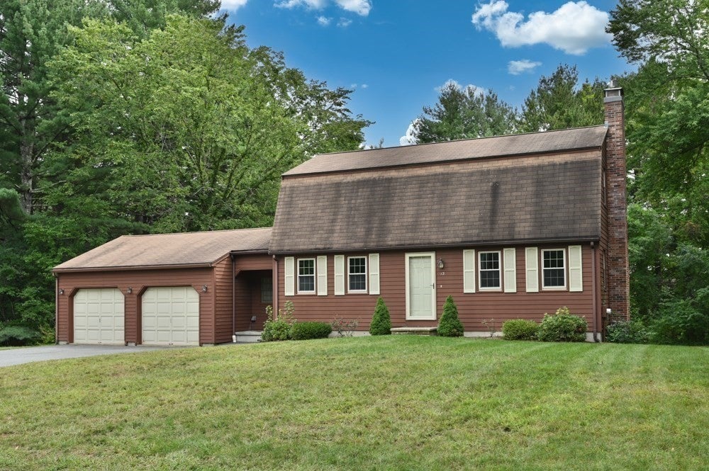 13 Pinewood Rd, Chelmsford, MA Photo #2