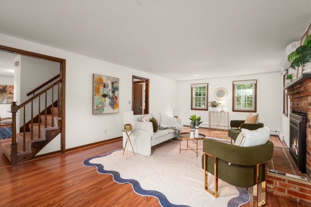 13 Pinewood Rd, Chelmsford, MA Photo #11