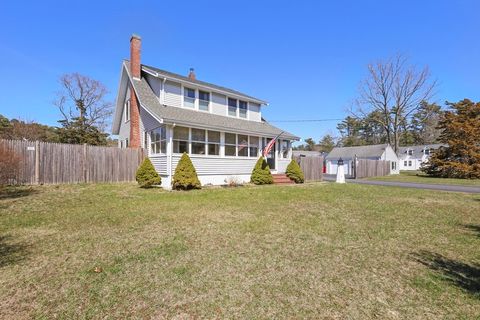 Photo of 2614 Cranberry Highway, Wareham, MA 02571 (MLS # 73495964)