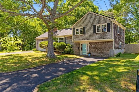 Photo of 27 Steven Drive, Yarmouth, MA 02673 (MLS # 73551135)