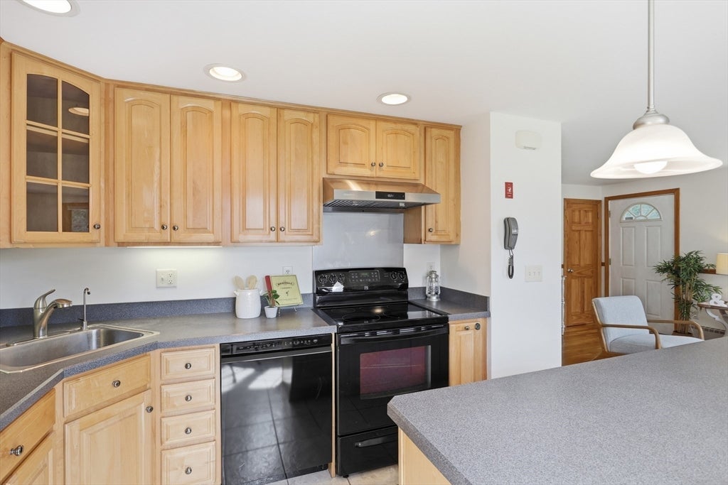 111 Nashua Rd, Billerica, MA, 111 Nashua Rd, Billerica, MA Photo #14