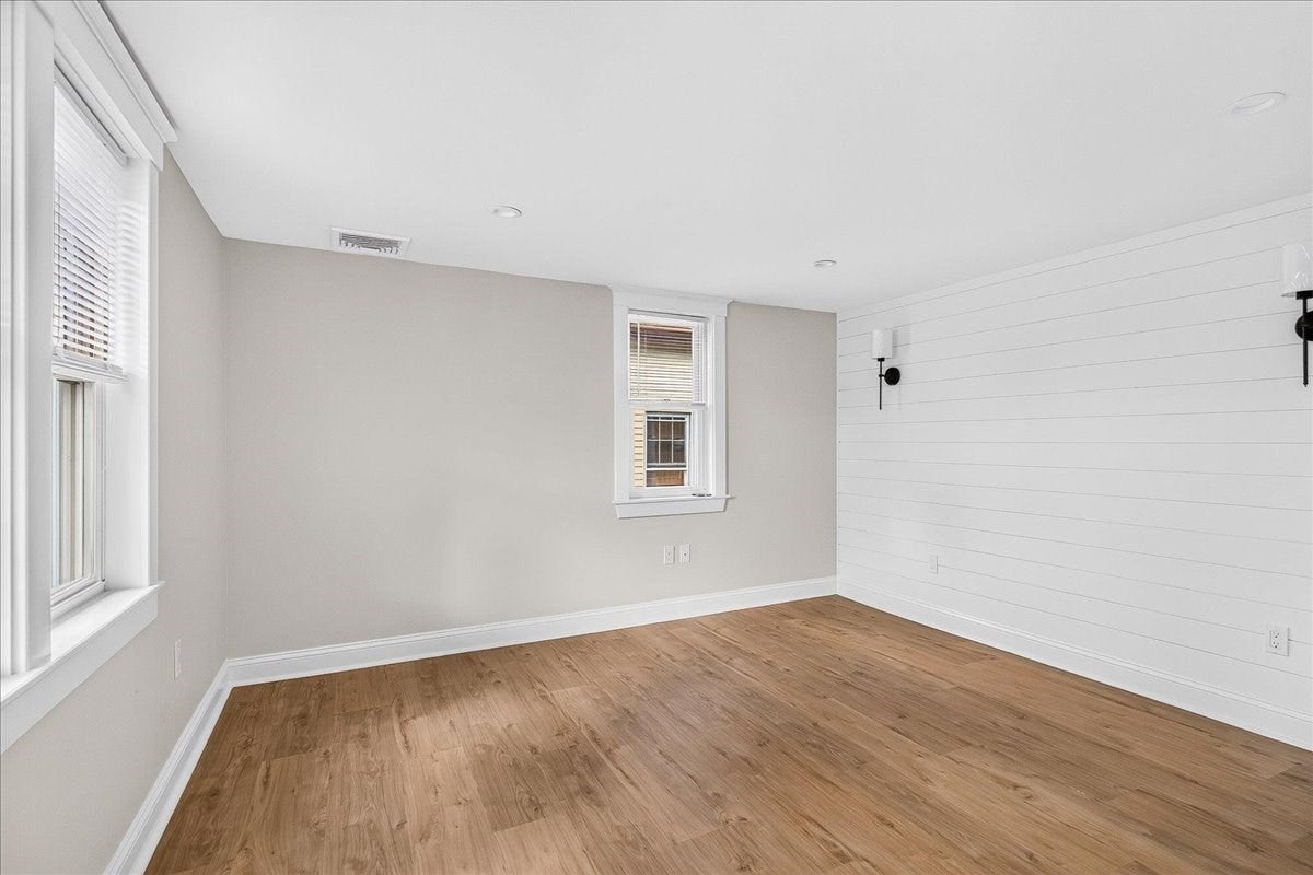 25 Fairmount St, New Bedford, MA, 25 Fairmount St, New Bedford, MA Photo #25