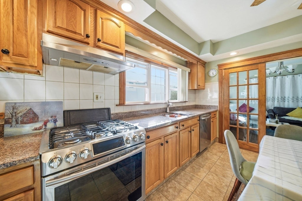 17-19 Berry St, Quincy, MA Photo #12