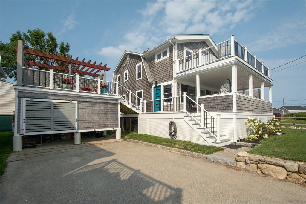 2 Wampatuck Way