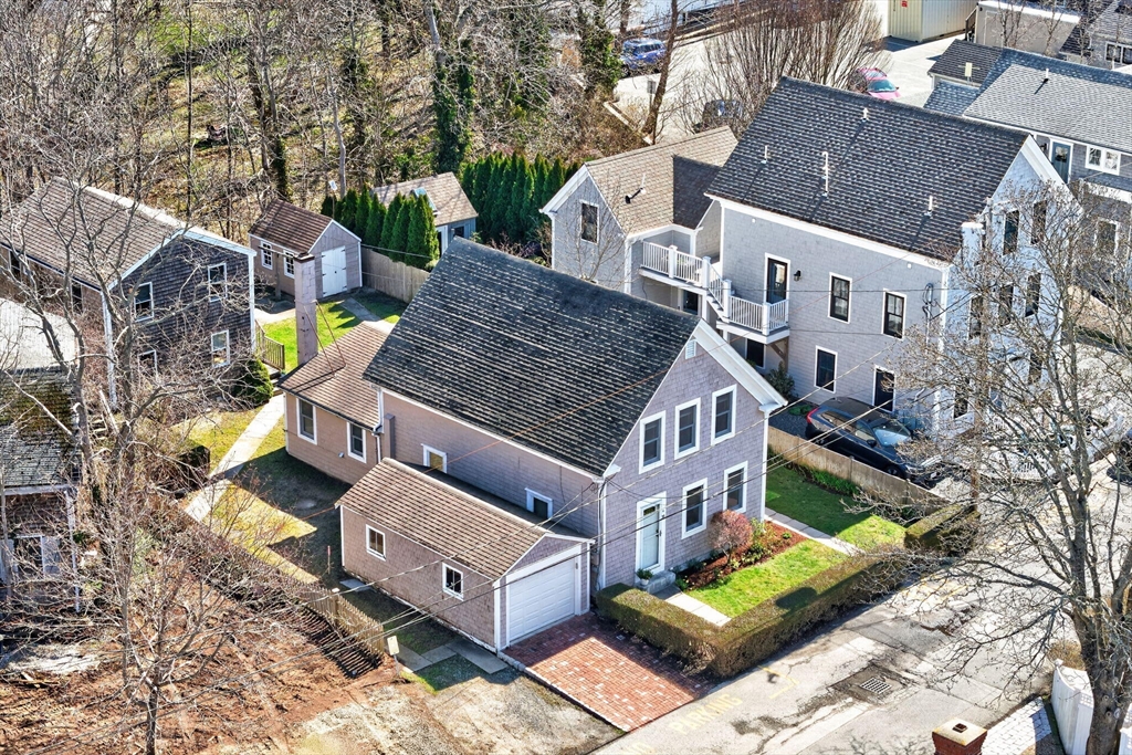 31 Conant Street