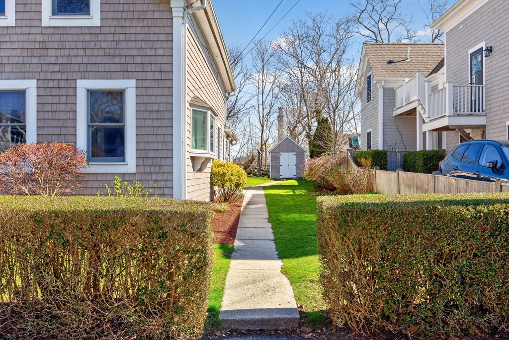 31 Conant Street