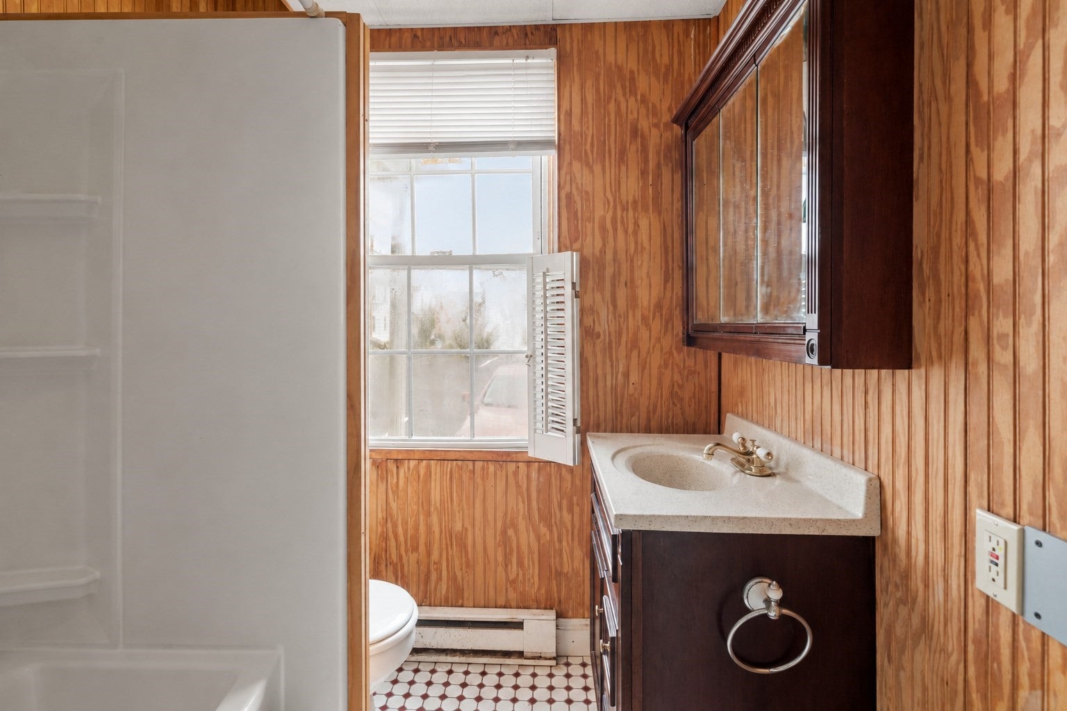 270 Bank St, Fall River, MA, 270 Bank St, Fall River, MA Photo #20
