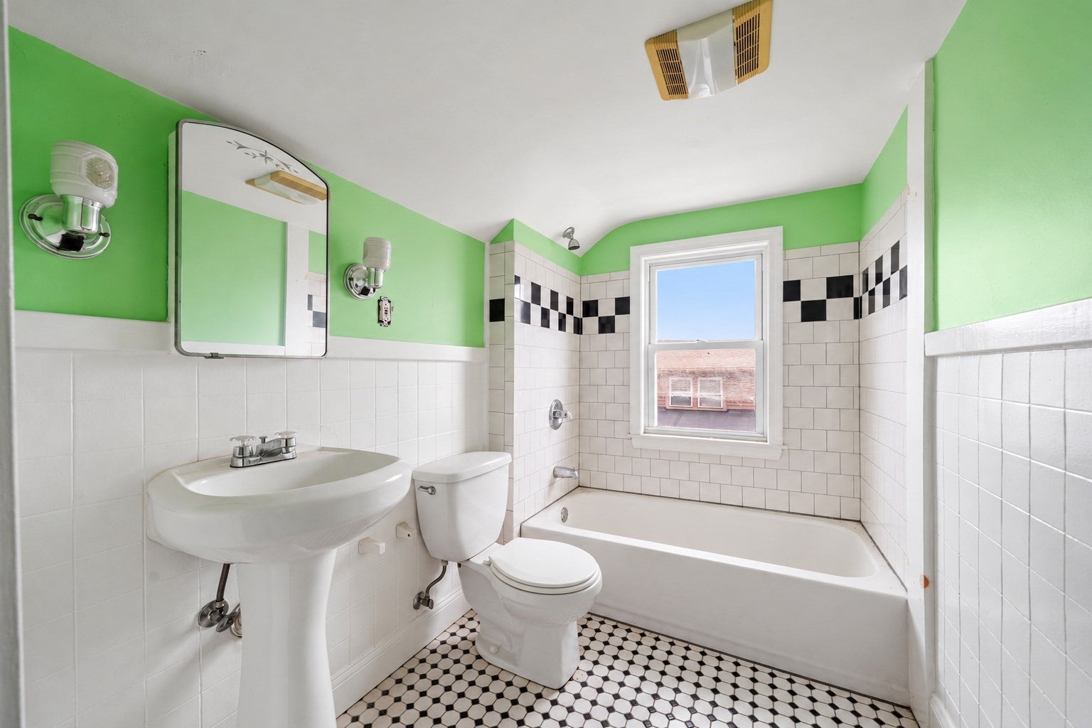 270 Bank St, Fall River, MA, 270 Bank St, Fall River, MA Photo #12