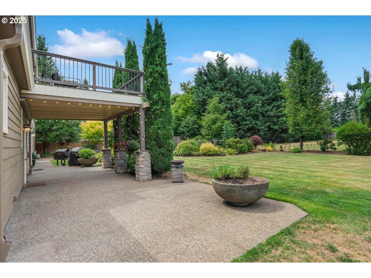 Oregon City, Oregon 97045, United States, 4 Bedrooms Bedrooms, ,3 BathroomsBathrooms,Residential,Active,169536