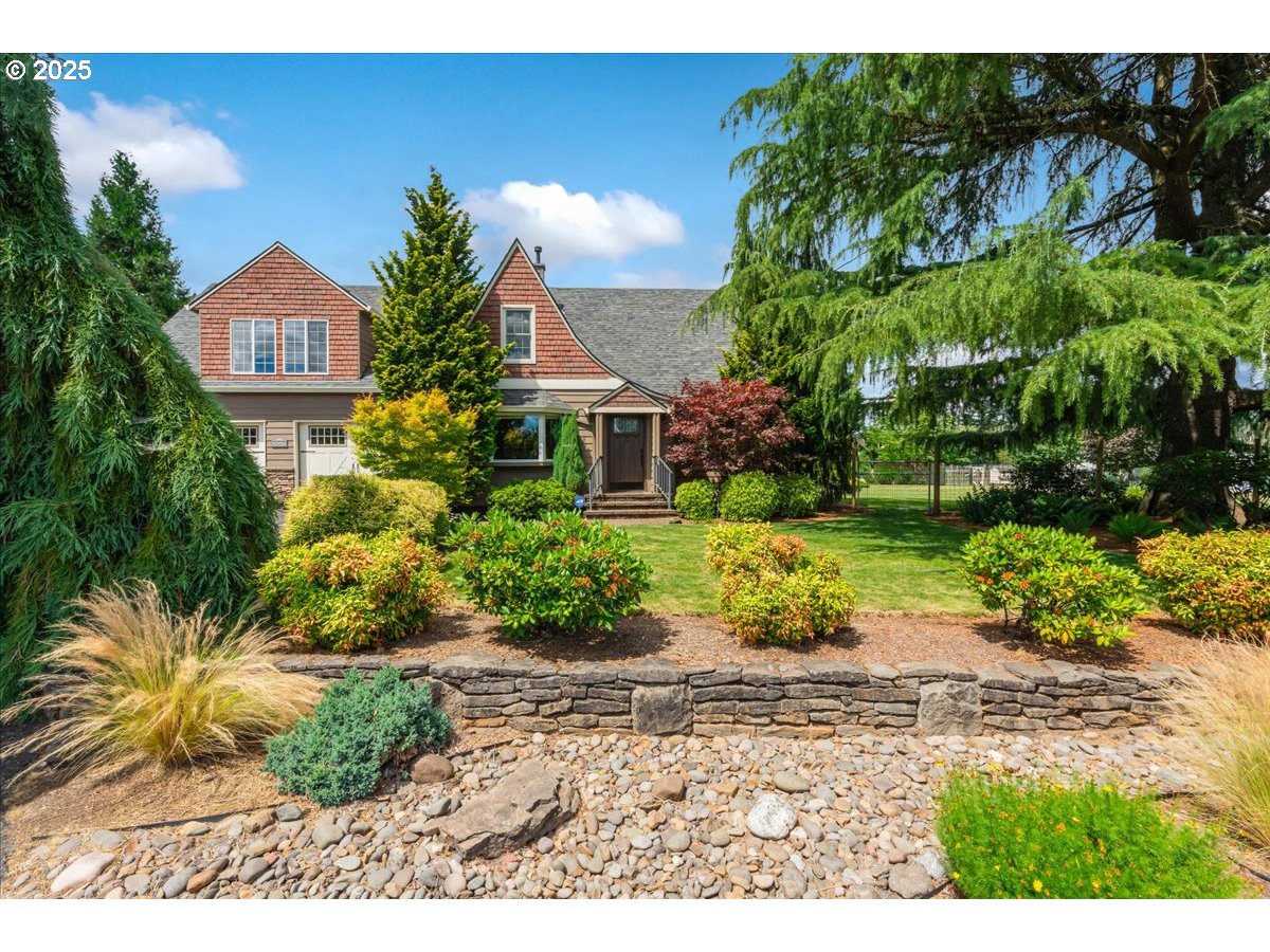 Oregon City, Oregon 97045, United States, 4 Bedrooms Bedrooms, ,3 BathroomsBathrooms,Residential,Active,169536