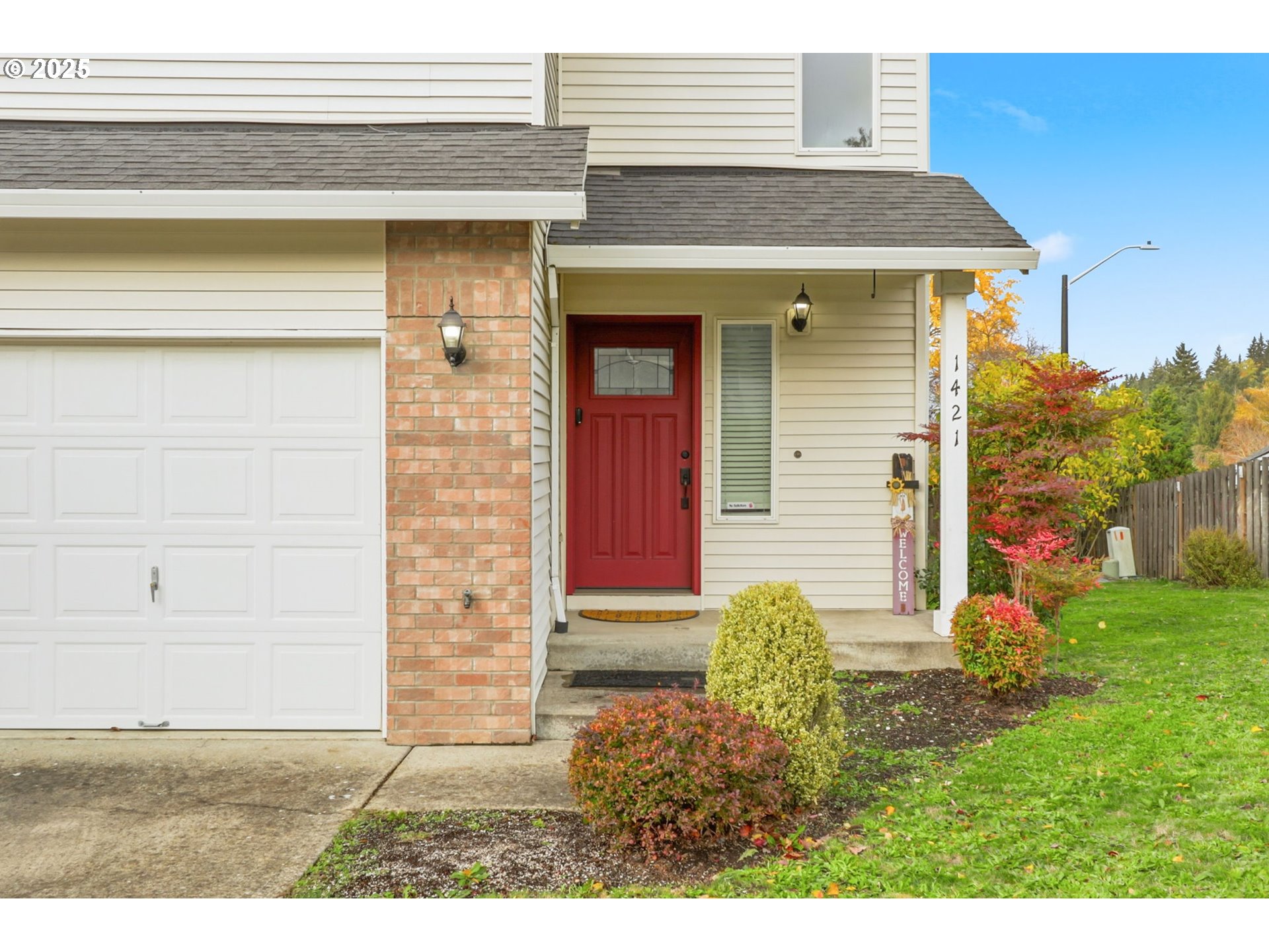 1421 SW BINFORD LAKE PKWY