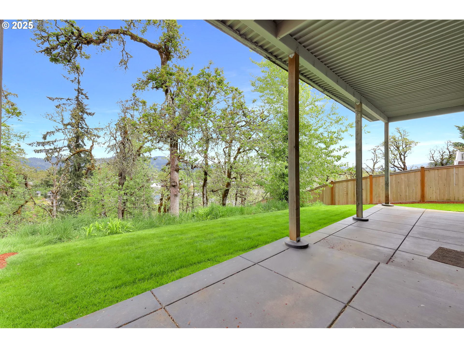 Springfield, Oregon 97478, United States, 3 Bedrooms Bedrooms, ,3 BathroomsBathrooms,Residential,Pending,114986