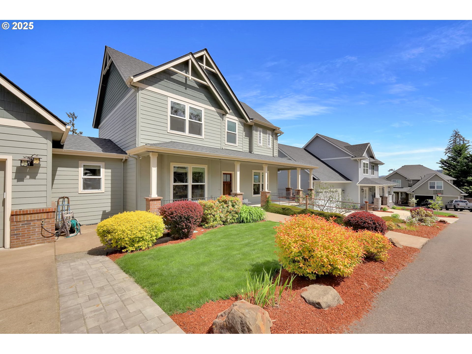 Springfield, Oregon 97478, United States, 3 Bedrooms Bedrooms, ,3 BathroomsBathrooms,Residential,Pending,114986