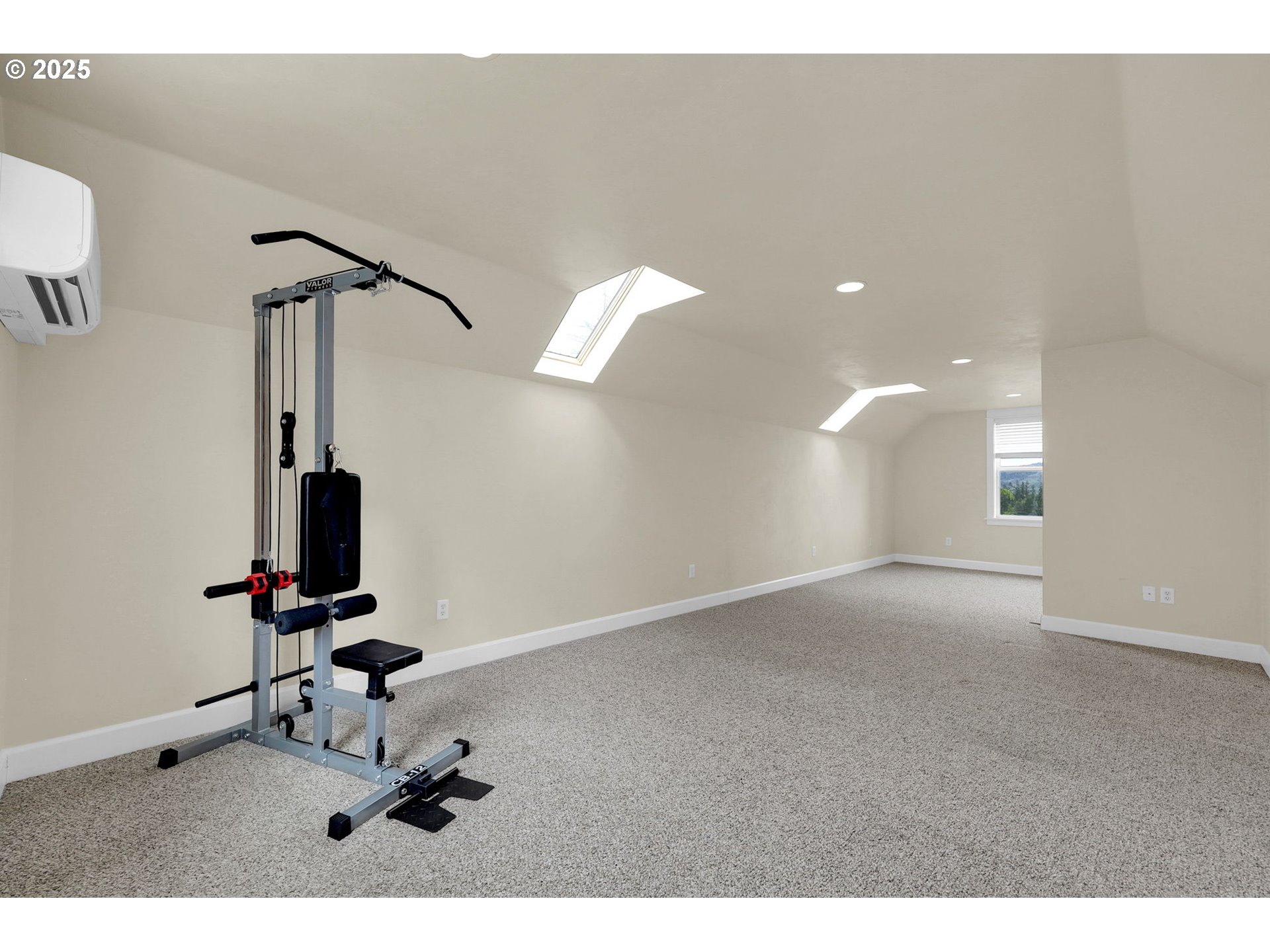 Springfield, Oregon 97478, United States, 3 Bedrooms Bedrooms, ,3 BathroomsBathrooms,Residential,Pending,114986