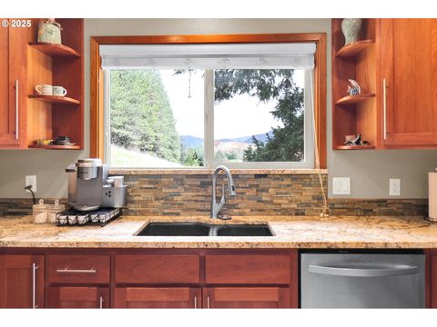 Tiny photo for 38289 Harolds Rd, Dexter, OR 97431 (MLS # 763815181)