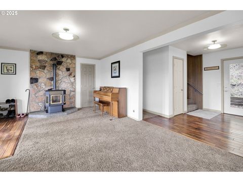 Tiny photo for 38289 Harolds Rd, Dexter, OR 97431 (MLS # 763815181)