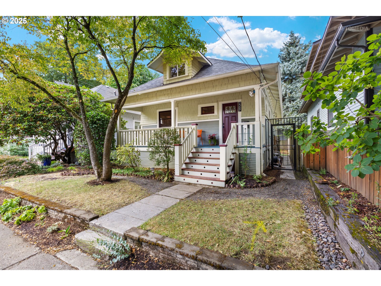 2307 SE 37TH AVE