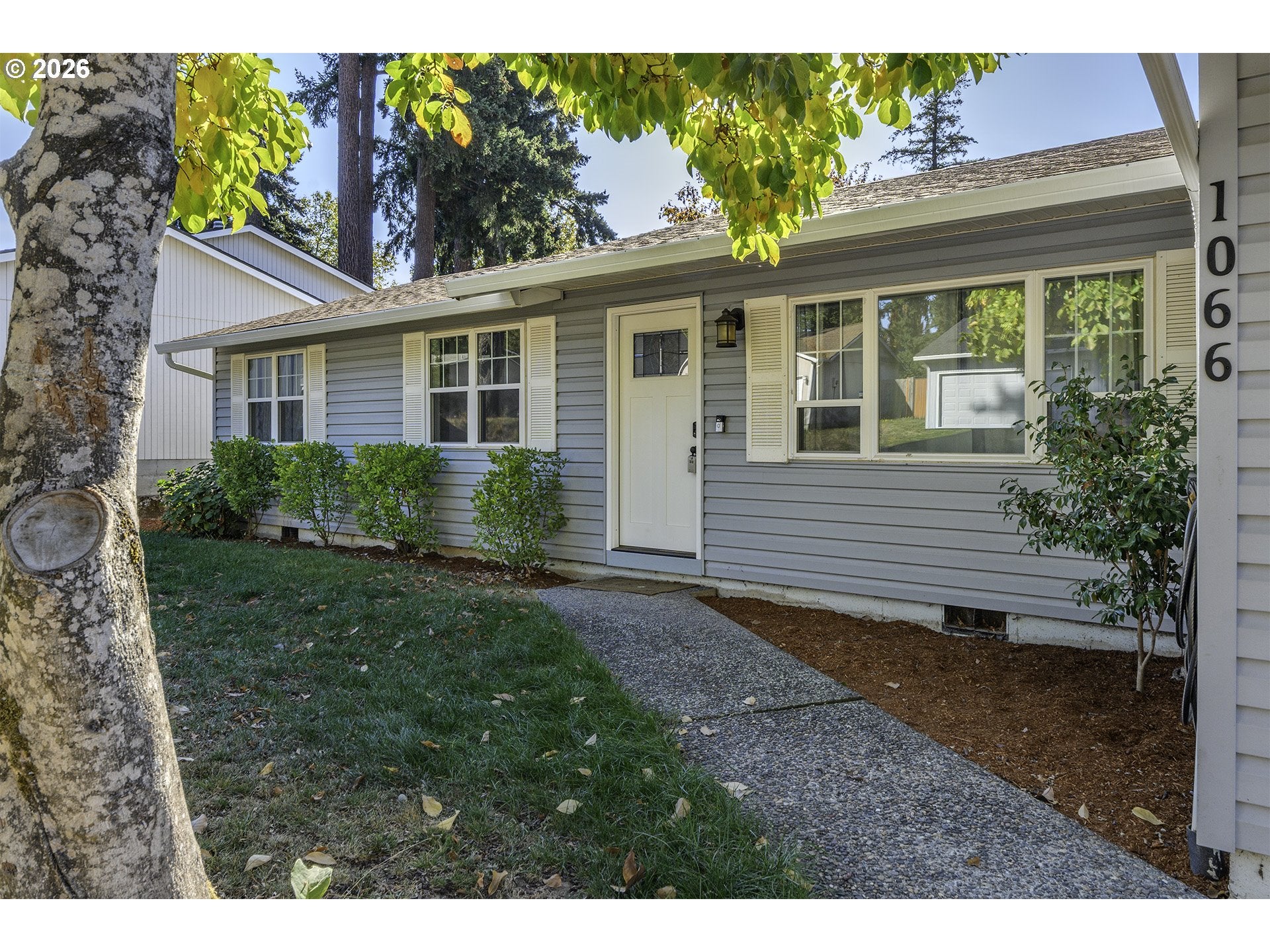 1066 SE FIR GROVE LOOP
