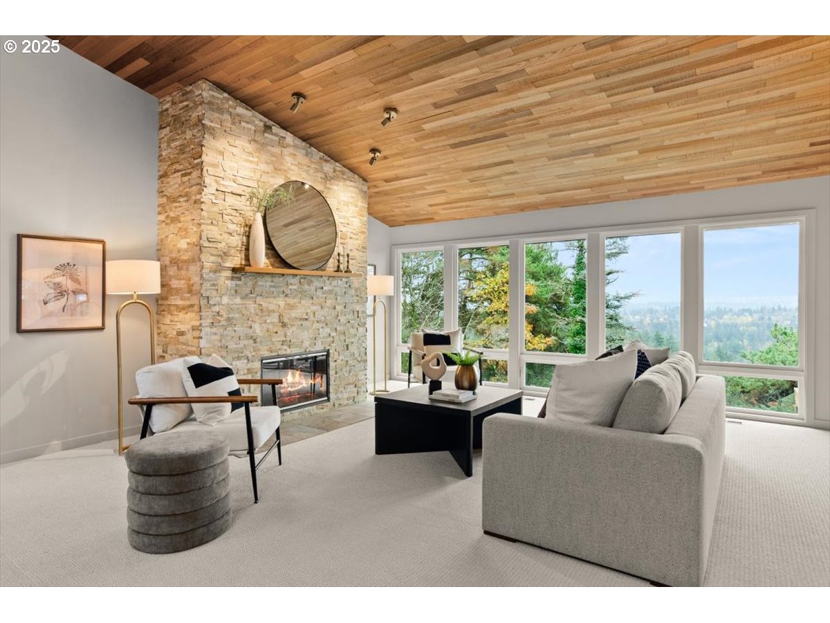 4421 SW MELVILLE AVE